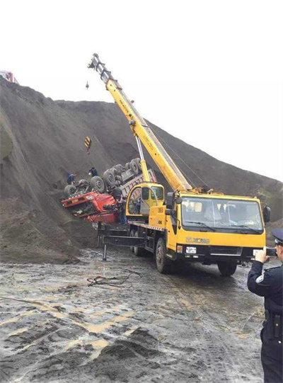 阳泉上犹道路救援